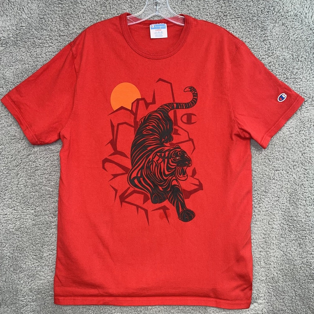 Champion T Shirt Men's Size L Red Chinese Lunar New Year Tiger Graphic Tee